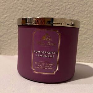Bath & Body works Pomegranate Lemonade 3 wick candle